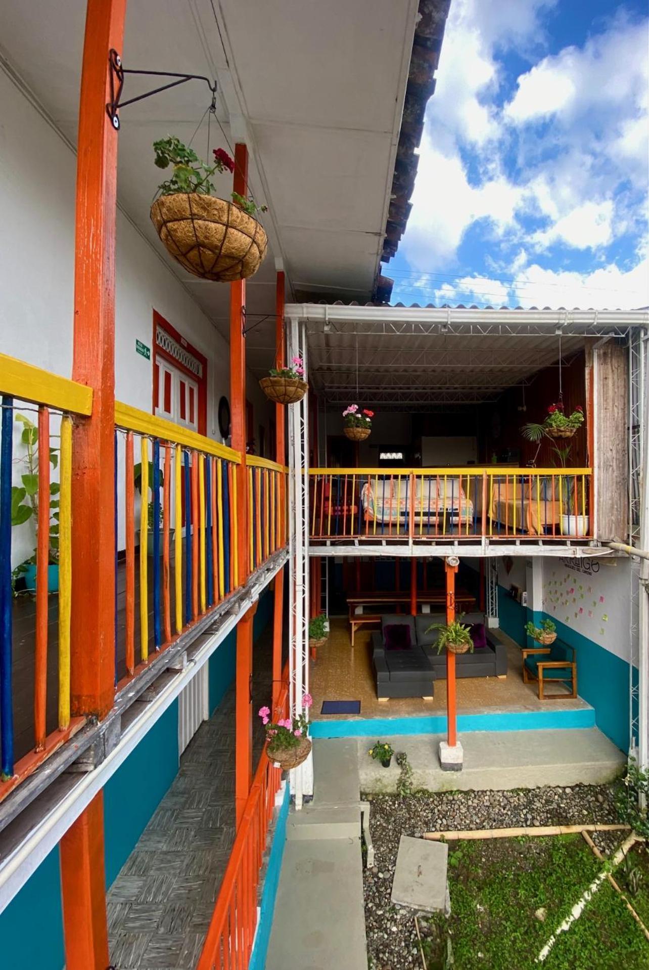 Arraigo Casa Colonial